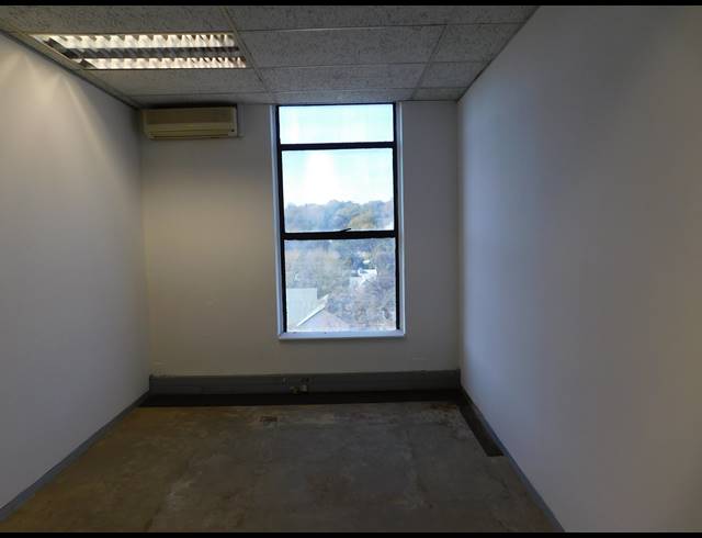436M² OFFICE TO LET IN CRAIGHALL